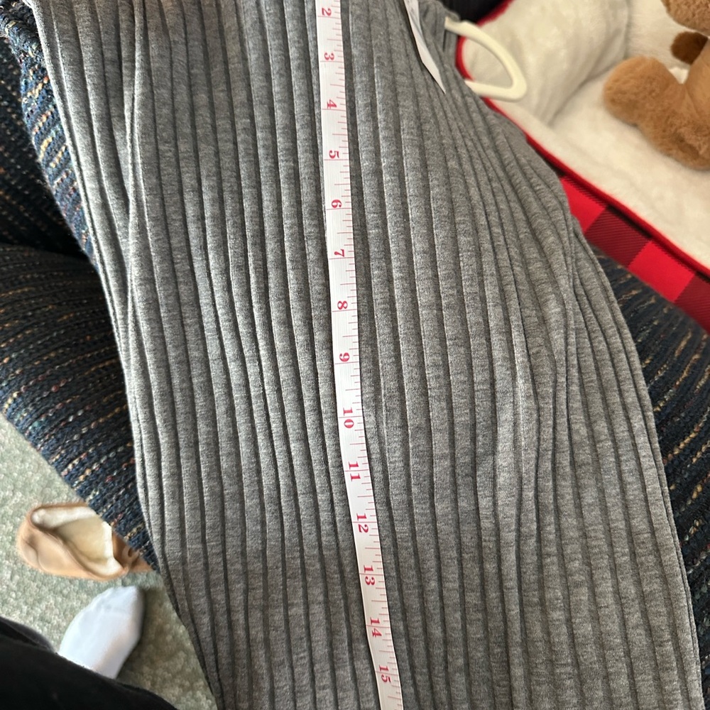 LOFT Charcoal Ribbed Sleeveless Top - Picture 4 of 4